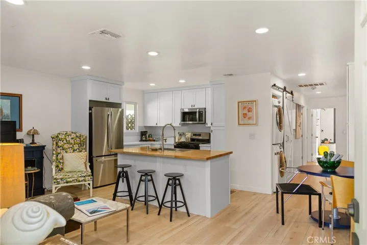 6042 Fair, North Hollywood, California 91606