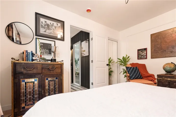 6042 Fair, North Hollywood, California 91606