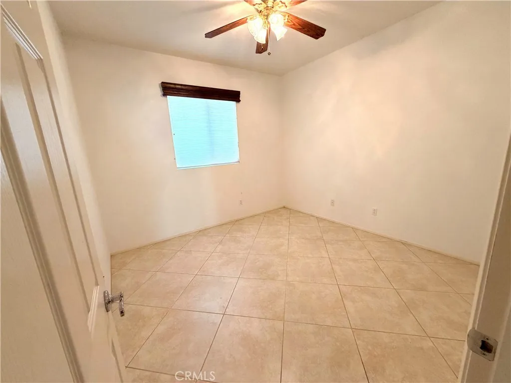 27966 Crystal Spring, Menifee, California 92584 home-pic-14