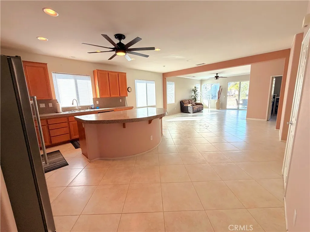27966 Crystal Spring, Menifee, California 92584 home-pic-5