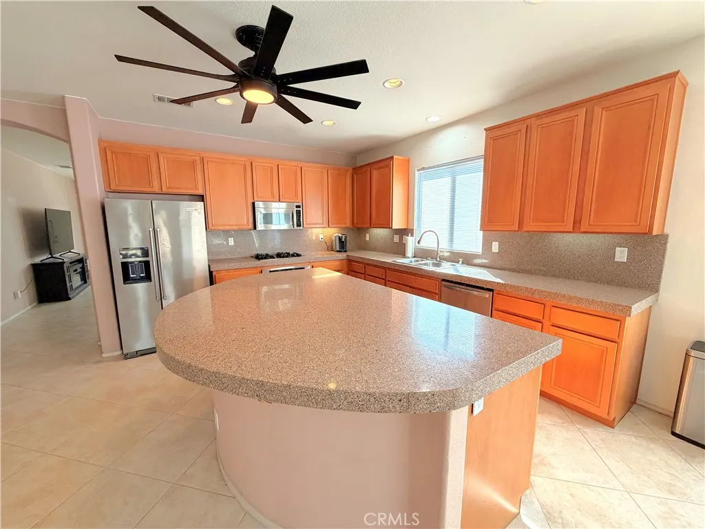 27966 Crystal Spring, Menifee, California 92584 home-pic-6
