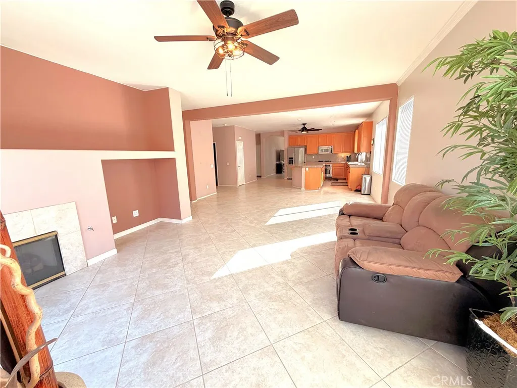 27966 Crystal Spring, Menifee, California 92584 home-pic-8