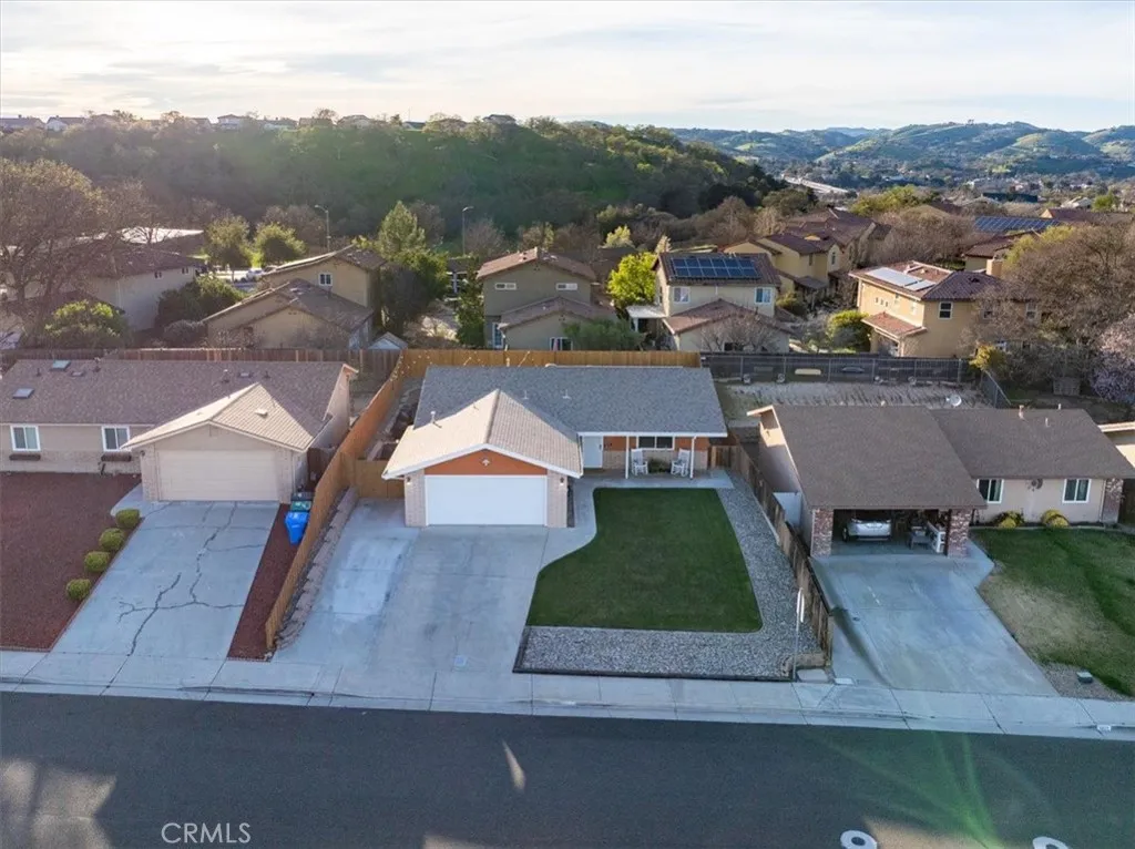1635 Wade, Paso Robles, California 93446 home-pic-41