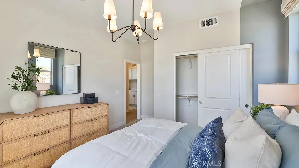 27540 Grand Fir Way, Valencia, California 91381 home-pic-19