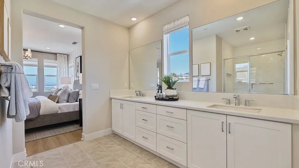 27540 Grand Fir Way, Valencia, California 91381 home-pic-10