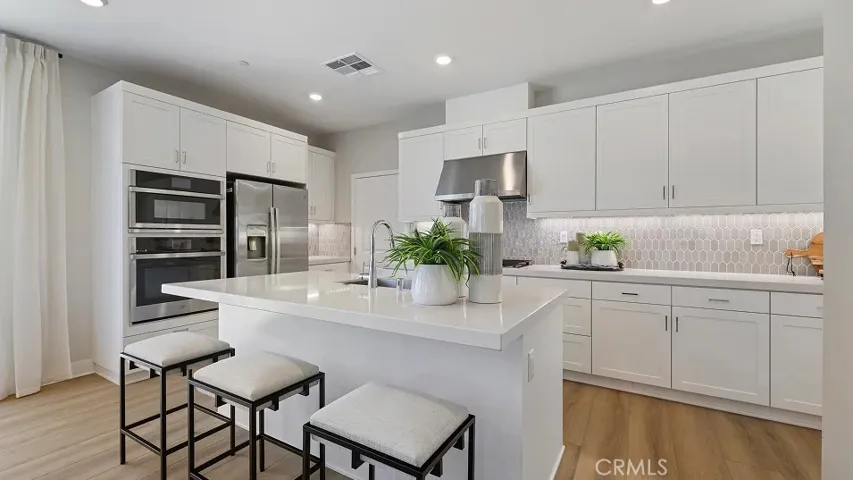 Photos shown are of model only- not actual homesite.