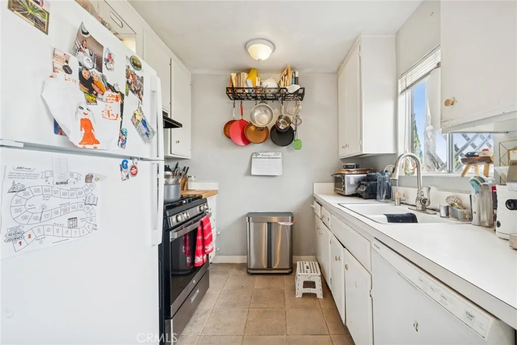 1512 Buena Vista, San Clemente, California 92672 home-pic-33