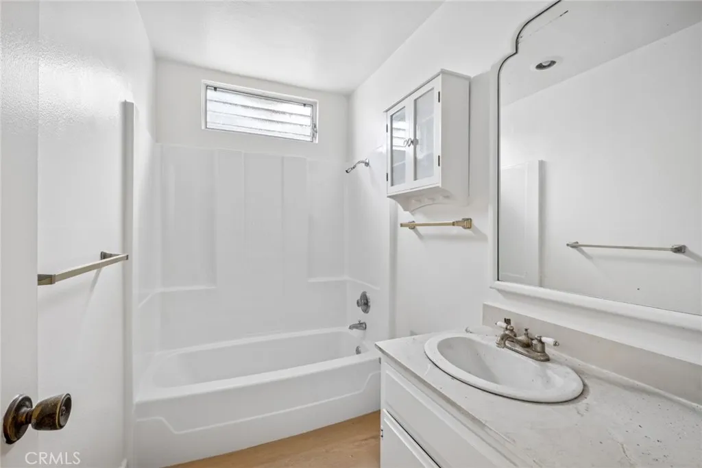 1512 Buena Vista, San Clemente, California 92672 home-pic-23