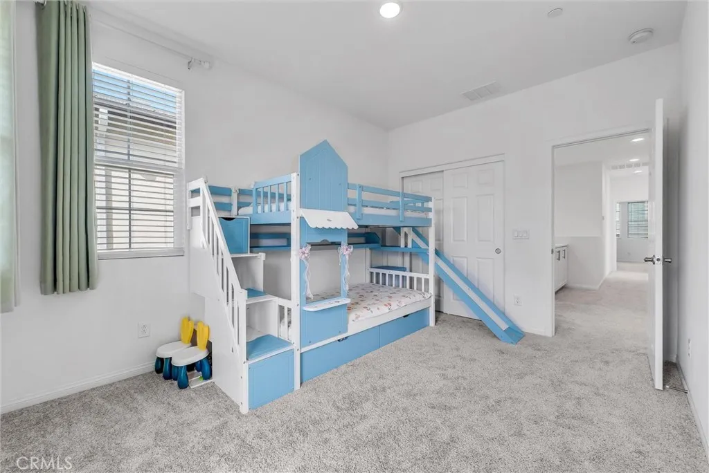14964 Cavetto Lane, Fontana, California 92336 home-pic-16