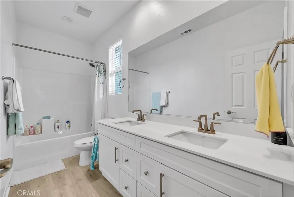 14964 Cavetto Lane, Fontana, California 92336 home-pic-22