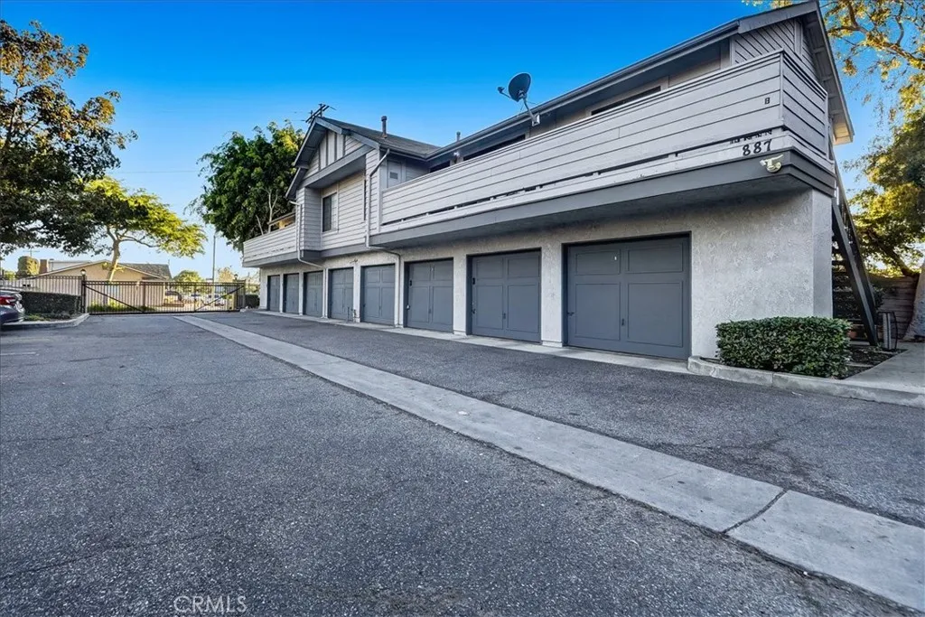 883 W 34th Street N, Long Beach, California 90806 home-pic-7