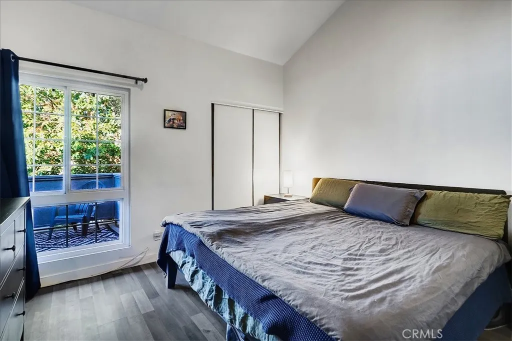 883 W 34th Street N, Long Beach, California 90806 home-pic-15