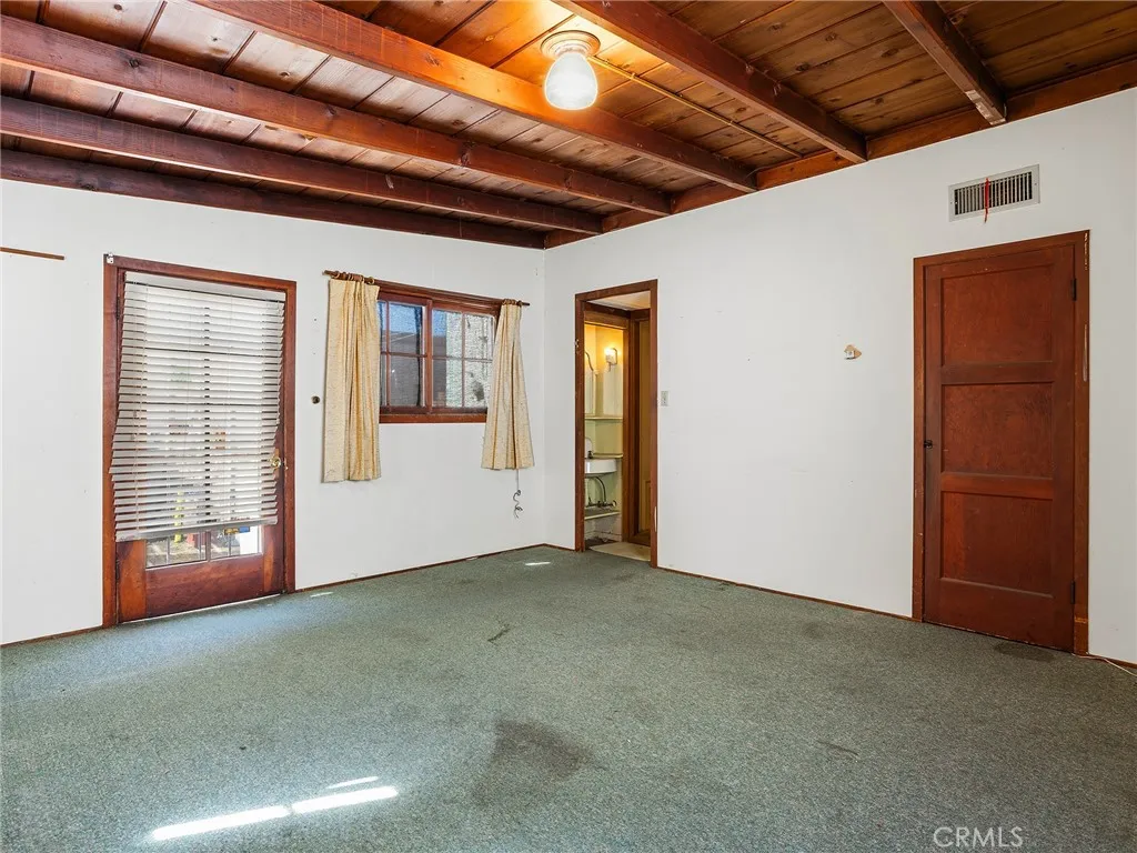 966 E Glenoaks Boulevard, Glendale, California 91207 home-pic-16