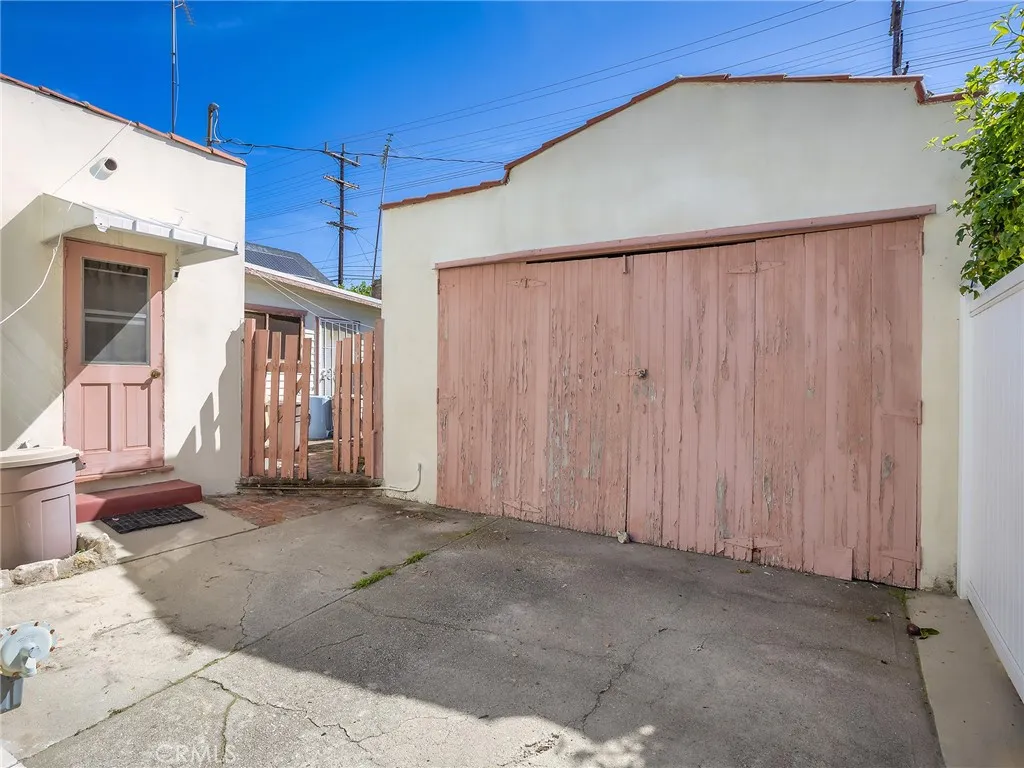 966 E Glenoaks Boulevard, Glendale, California 91207 home-pic-22