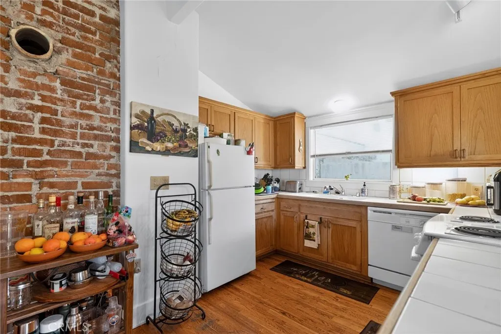 1628 Nipomo Street, San Luis Obispo, California 93401 home-pic-4