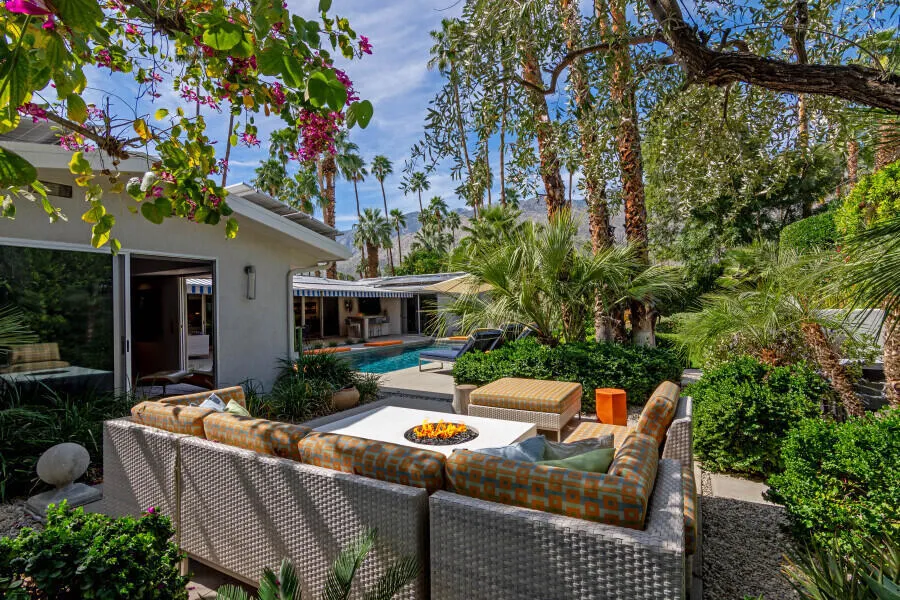 1156 E Cactus Road, Palm Springs, California 92264 home-pic-33