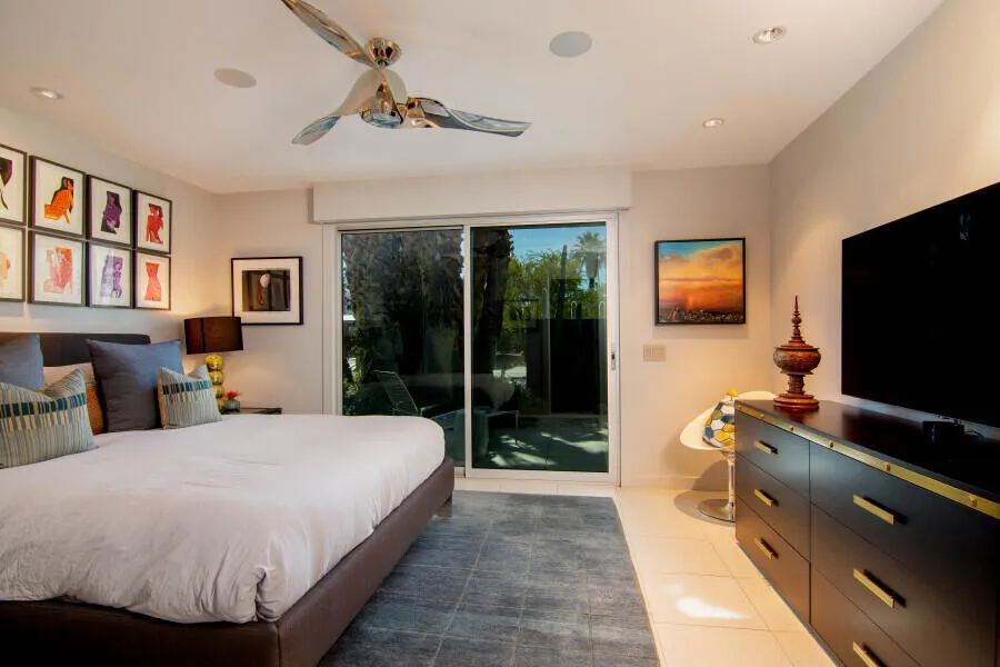 1156 E Cactus Road, Palm Springs, California 92264 home-pic-21