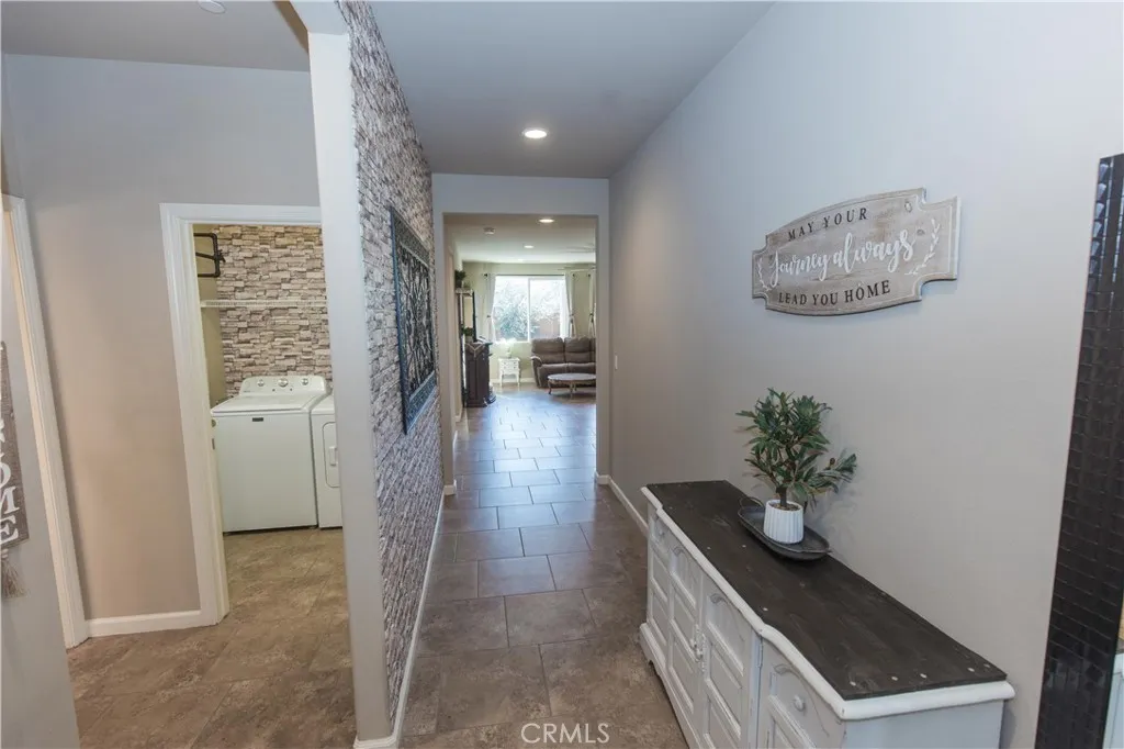 7375 E Lansing, Fresno, California 93737 home-pic-6