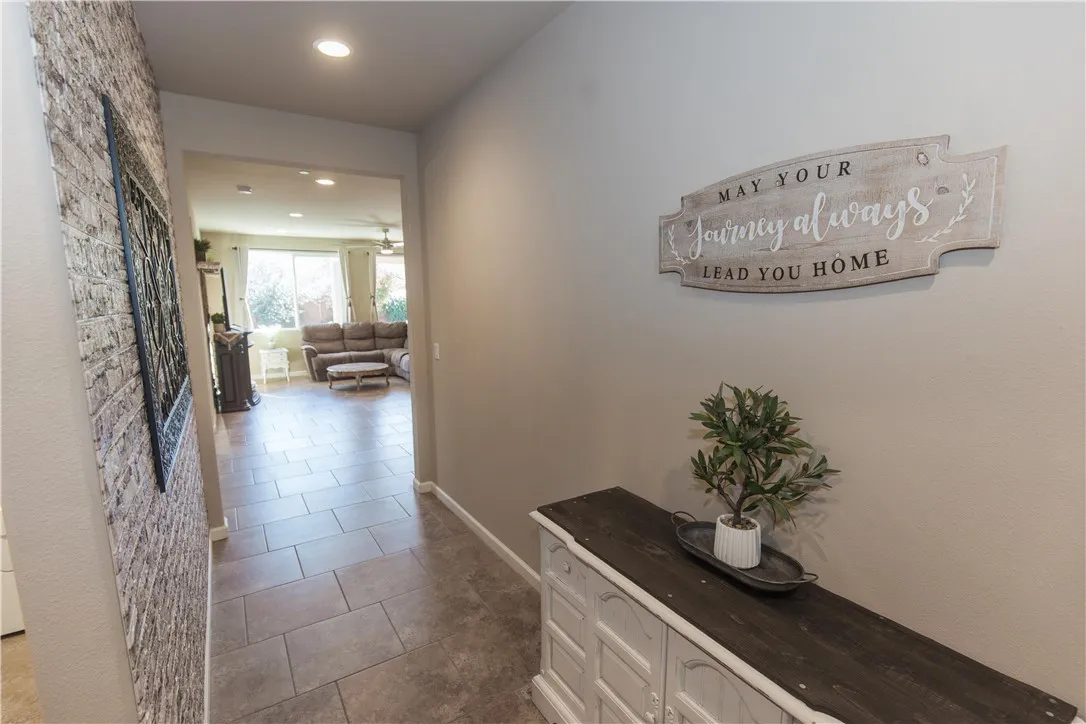 7375 E Lansing, Fresno, California 93737 home-pic-4