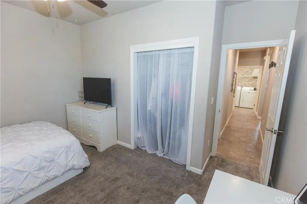 7375 E Lansing, Fresno, California 93737 home-pic-32