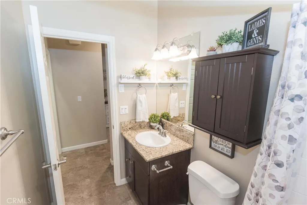 7375 E Lansing, Fresno, California 93737 home-pic-37
