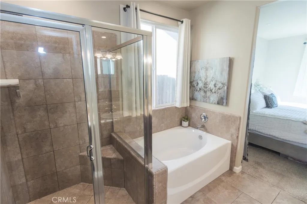 7375 E Lansing, Fresno, California 93737 home-pic-28