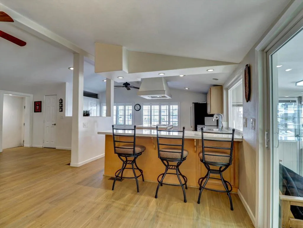 09-73540 Adobe Springs Dr-9