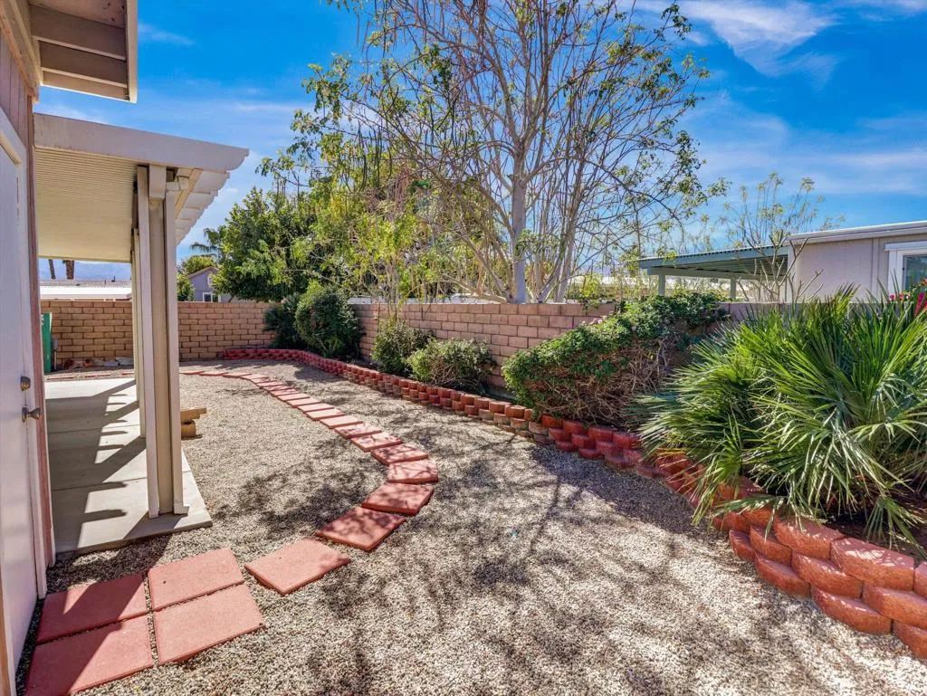 38-73540 Adobe Springs Dr-38