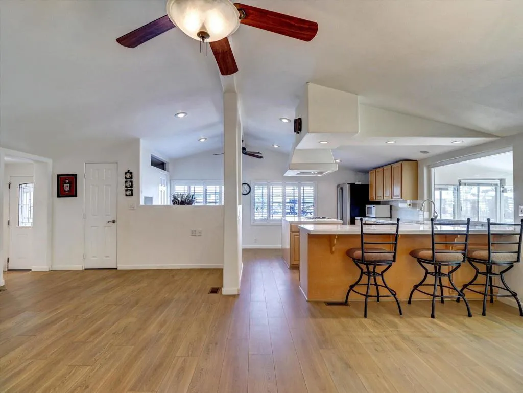 07-73540 Adobe Springs Dr-7