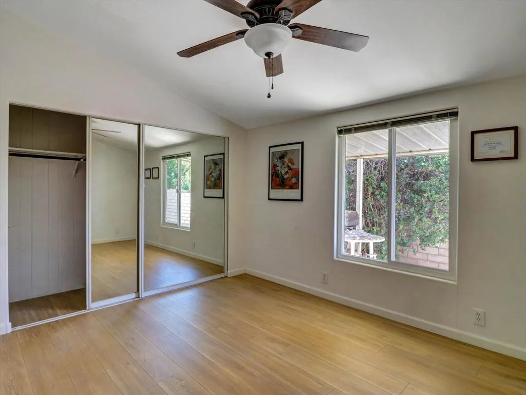 20-73540 Adobe Springs Dr-20