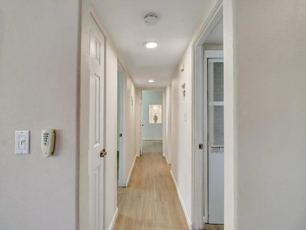 10-73540 Adobe Springs Dr-10