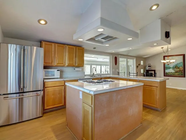 12-73540 Adobe Springs Dr-12