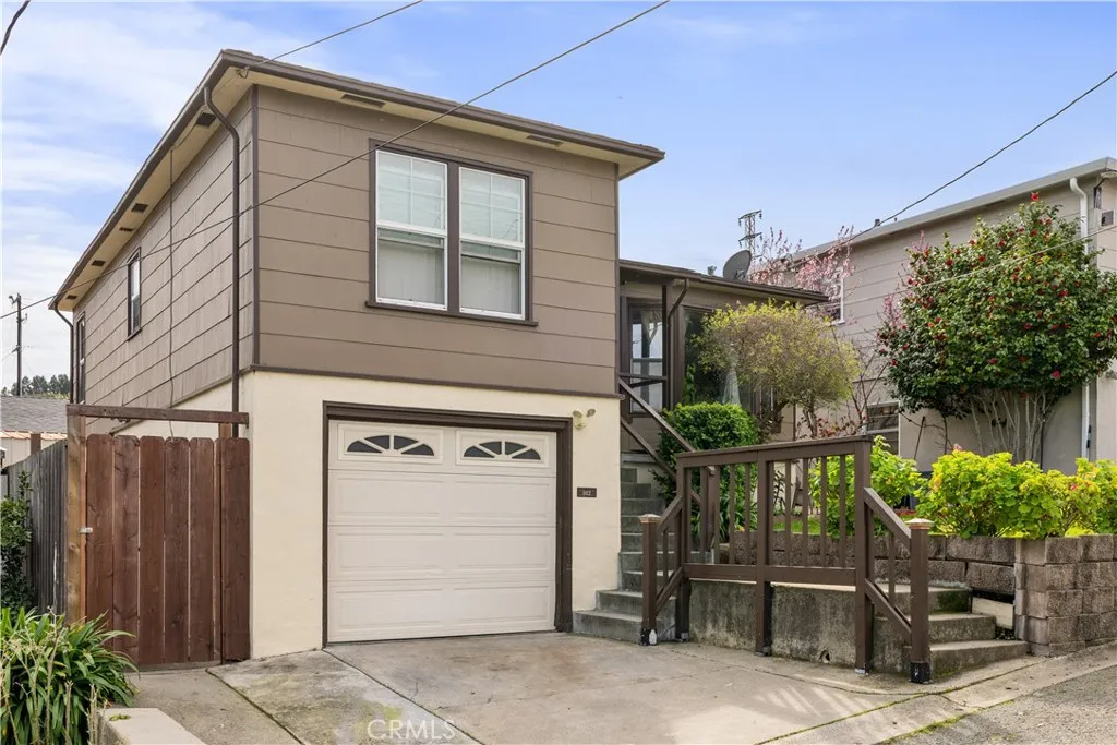 903 Jones Court, Pinole, California 94564 home-pic-3