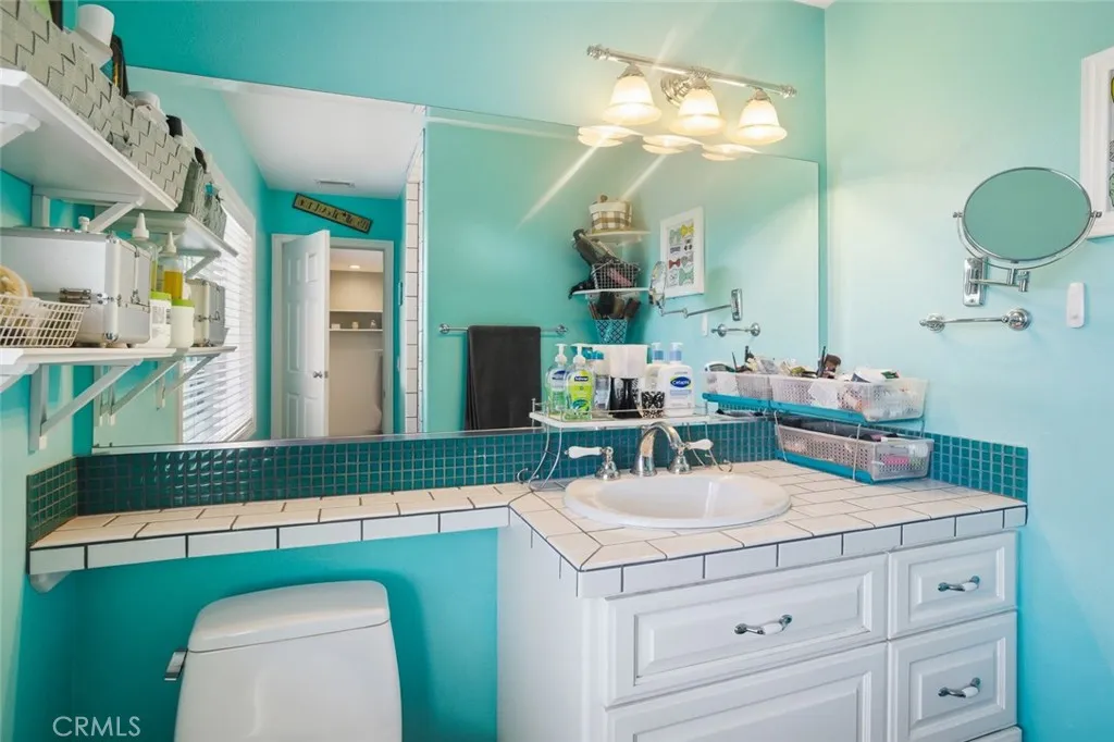 2033 Holiday, Newport Beach, California 92660 home-pic-46