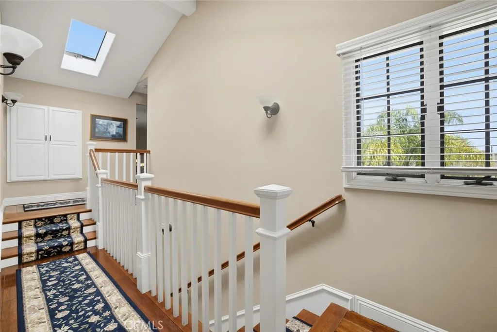 2033 Holiday, Newport Beach, California 92660 home-pic-39