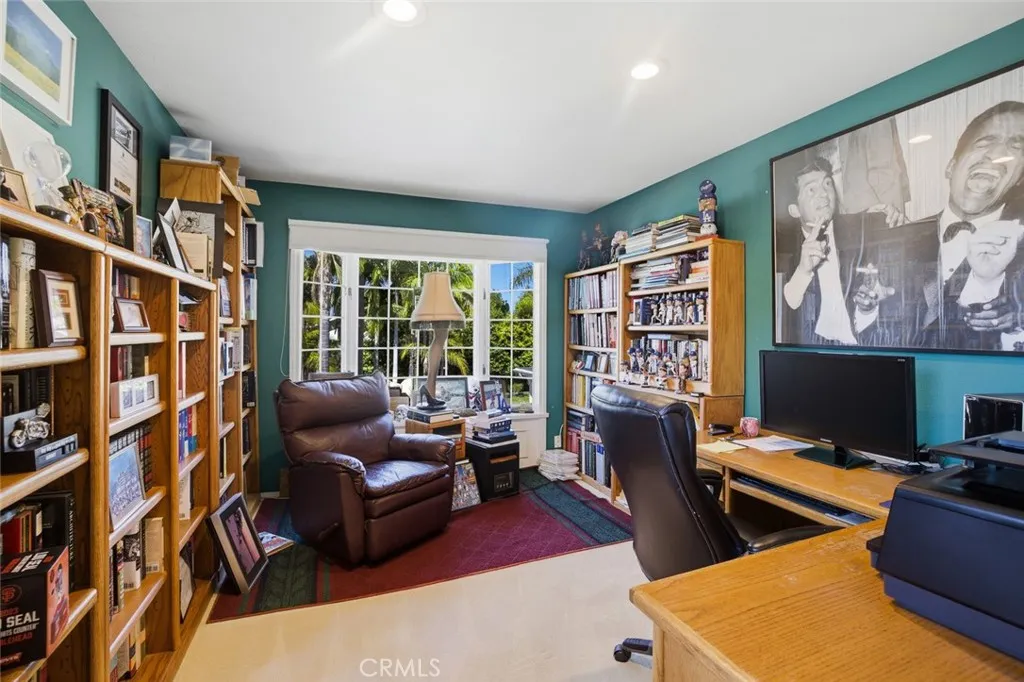 2033 Holiday, Newport Beach, California 92660 home-pic-29