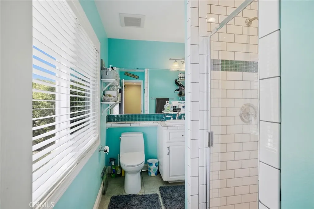 2033 Holiday, Newport Beach, California 92660 home-pic-45