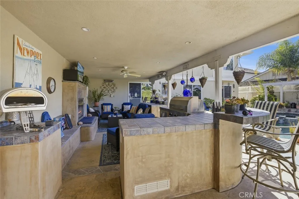 2033 Holiday, Newport Beach, California 92660 home-pic-49