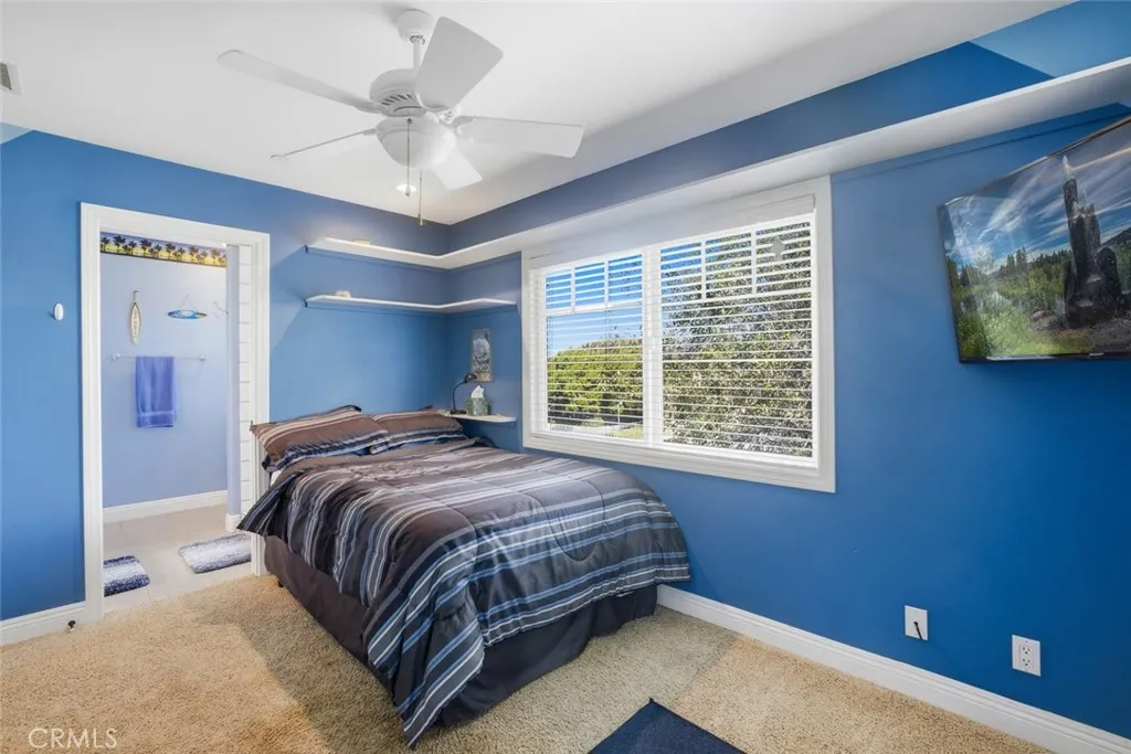 2033 Holiday, Newport Beach, California 92660 home-pic-23
