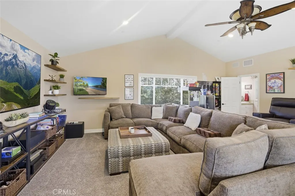 2033 Holiday, Newport Beach, California 92660 home-pic-4