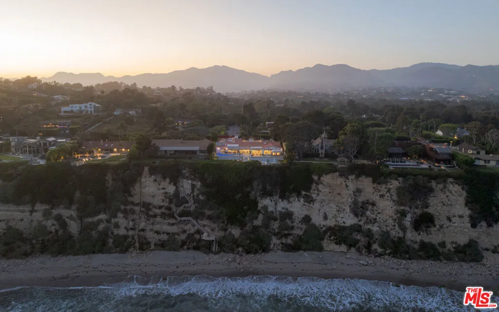 29000 Cliffside Drive, Malibu, California 90265 home-pic-57