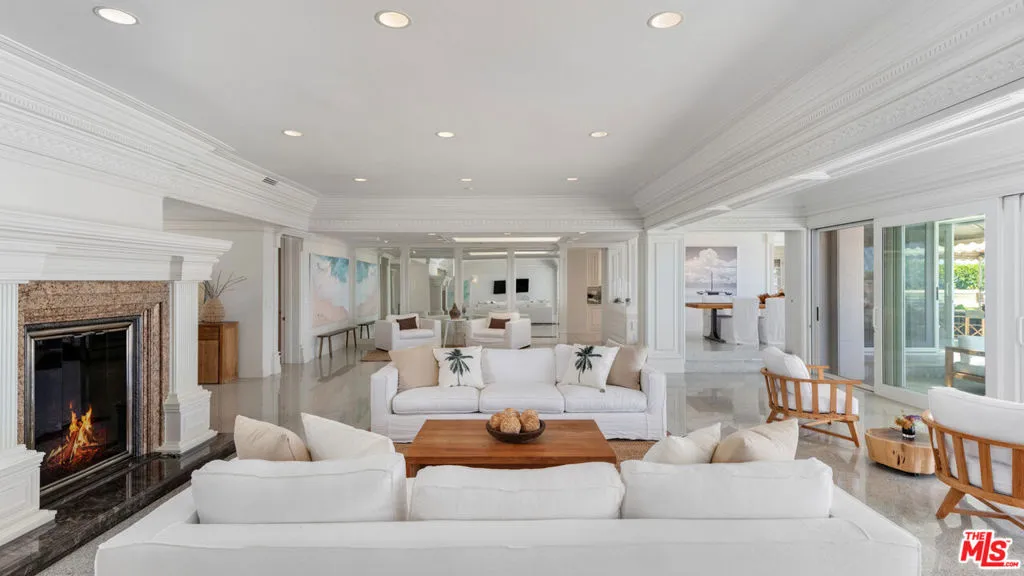 29000 Cliffside Drive, Malibu, California 90265 home-pic-18