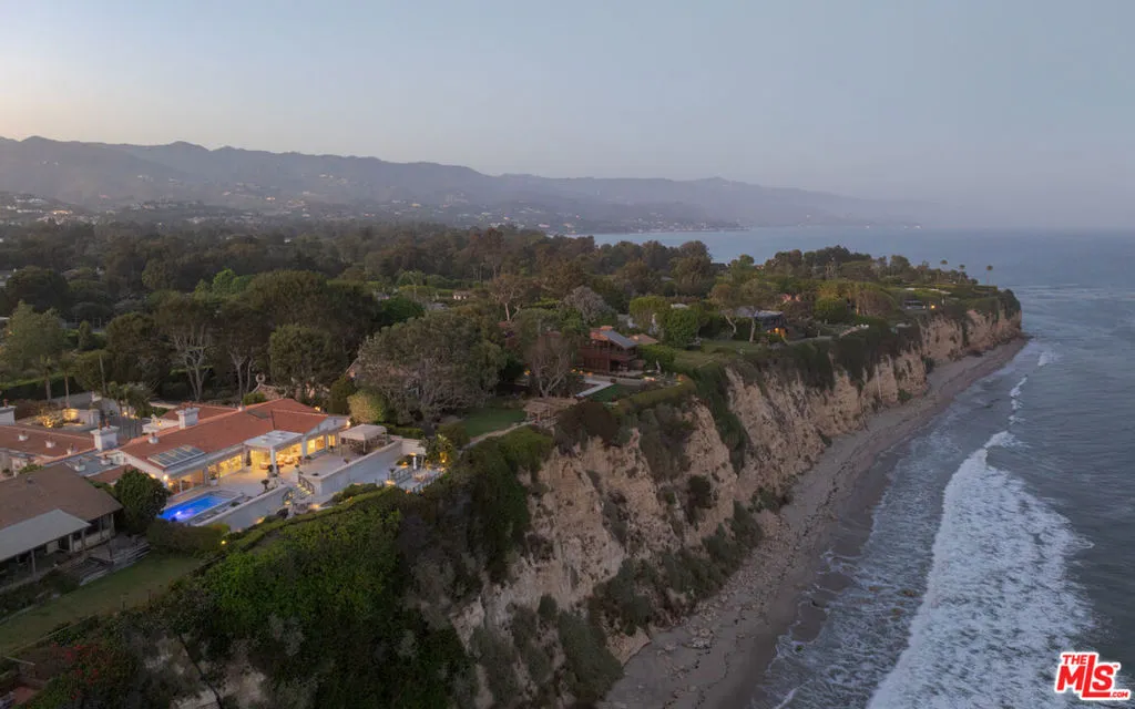 29000 Cliffside Drive, Malibu, California 90265 home-pic-58