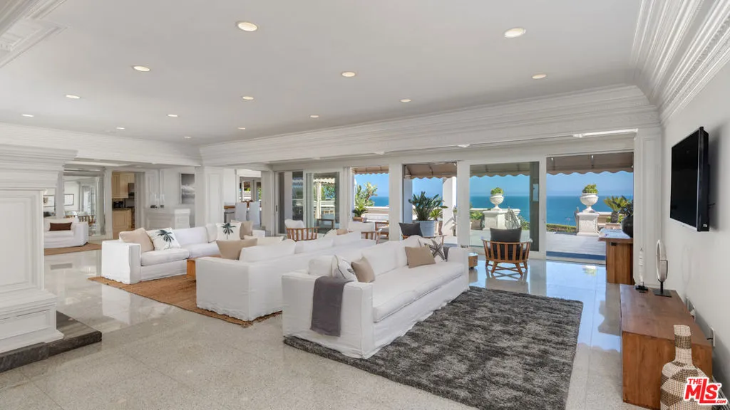 29000 Cliffside Drive, Malibu, California 90265 home-pic-19