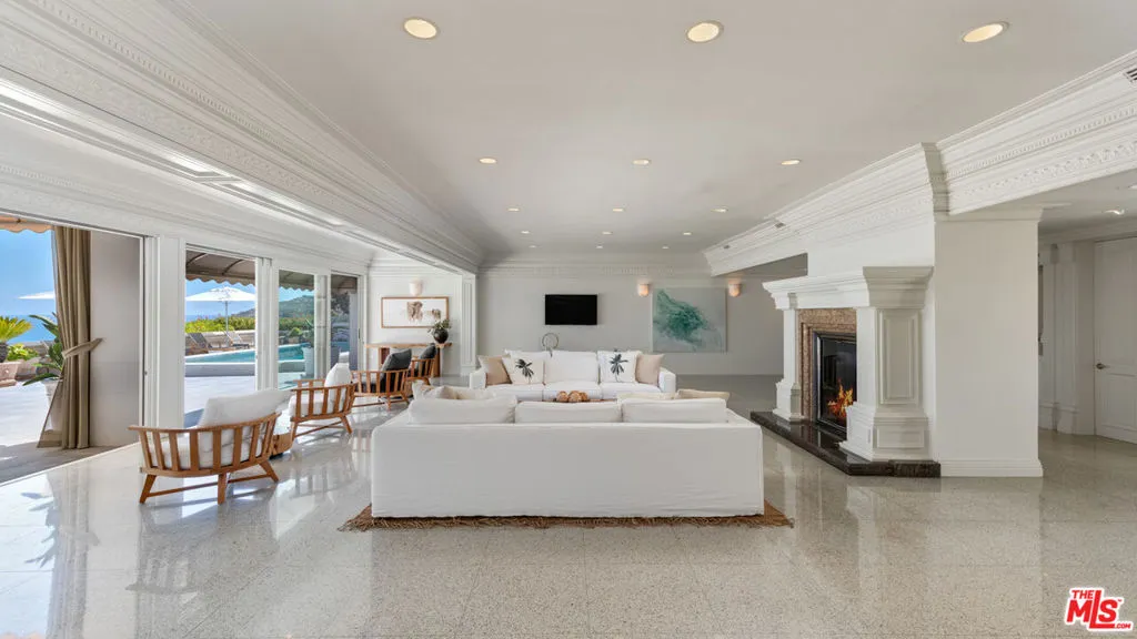 29000 Cliffside Drive, Malibu, California 90265 home-pic-14