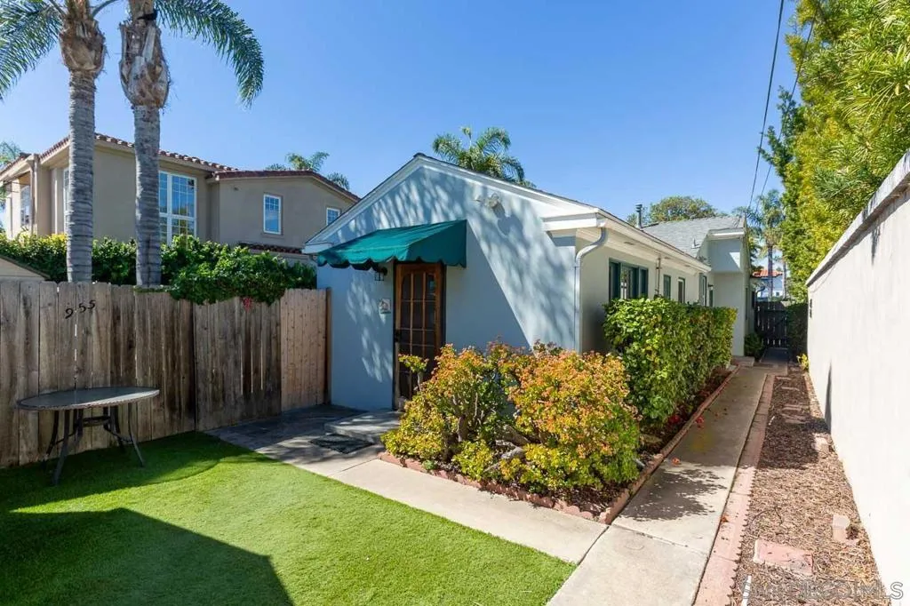 951 55 B, Coronado, California 92118 home-pic-18