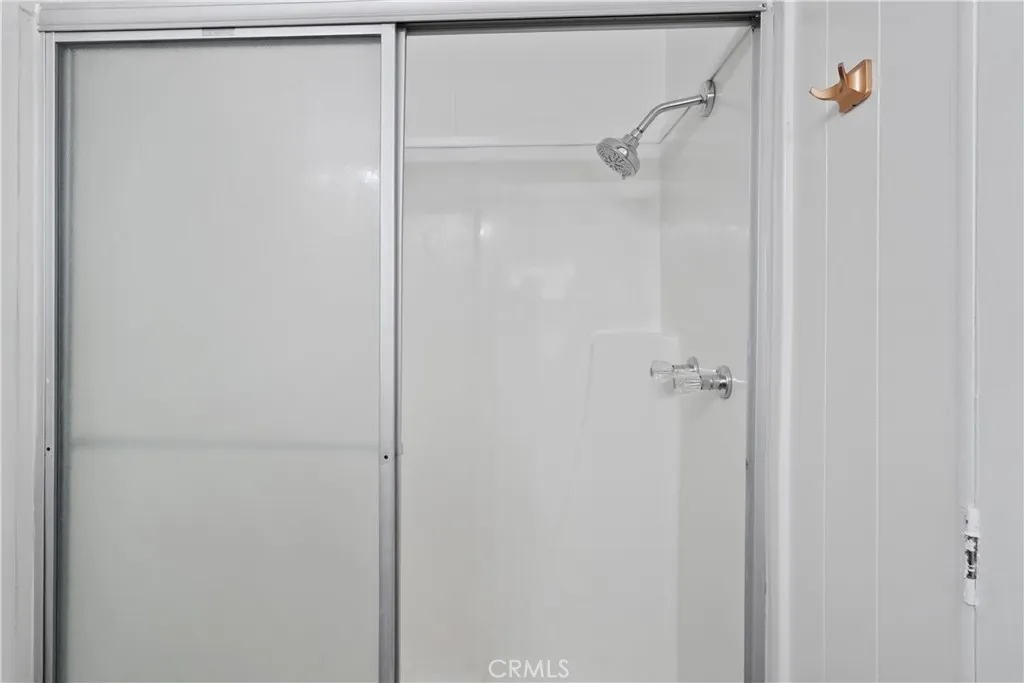 Shower in bathroom 2