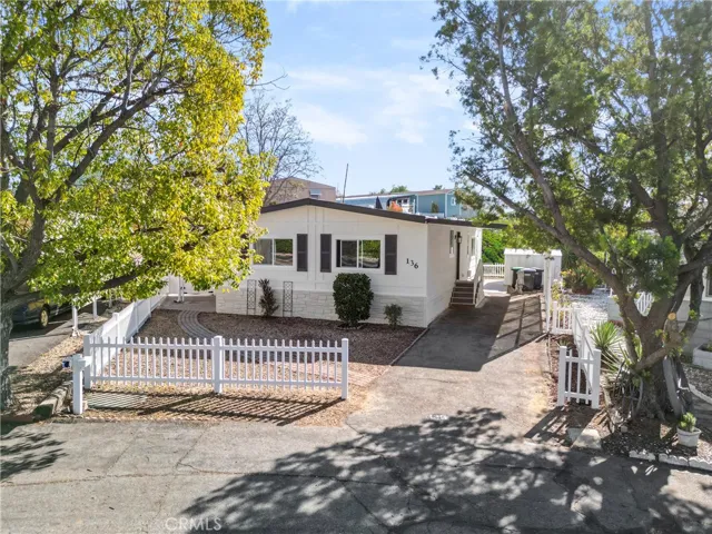 Gorgeous Curb Appeal in this Cul De Sac home Great front yard!