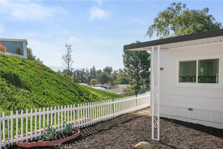 Green space behind home with a peek-a-boo view!!