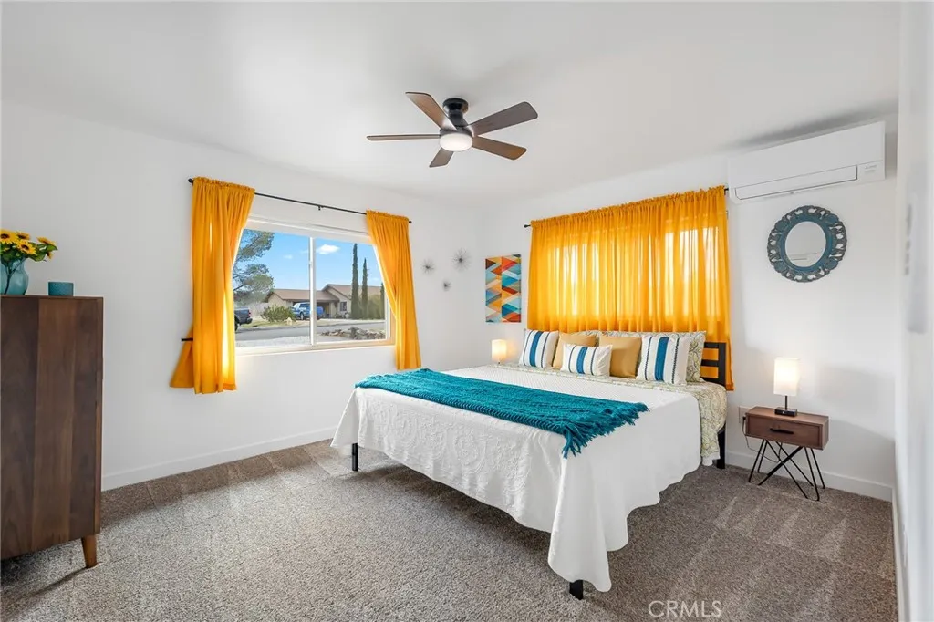 7432 Dumosa, Yucca Valley, California 92284 home-pic-11